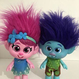 Hasbro DreamWorks Trolls World Tour Toddler Poppy